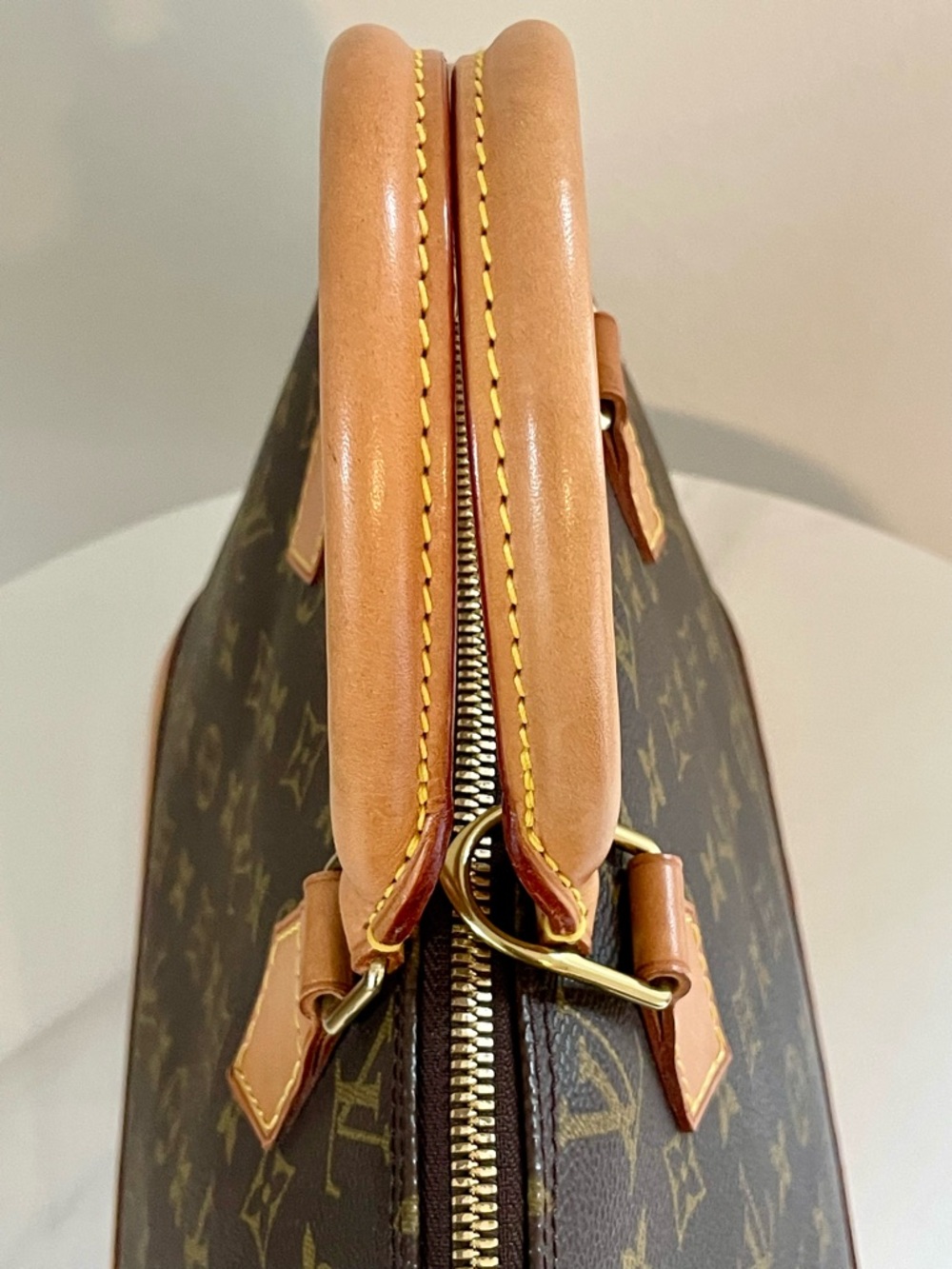 Vintage Louis Vuitton Monogram Alma PM - Picture 4 of 9